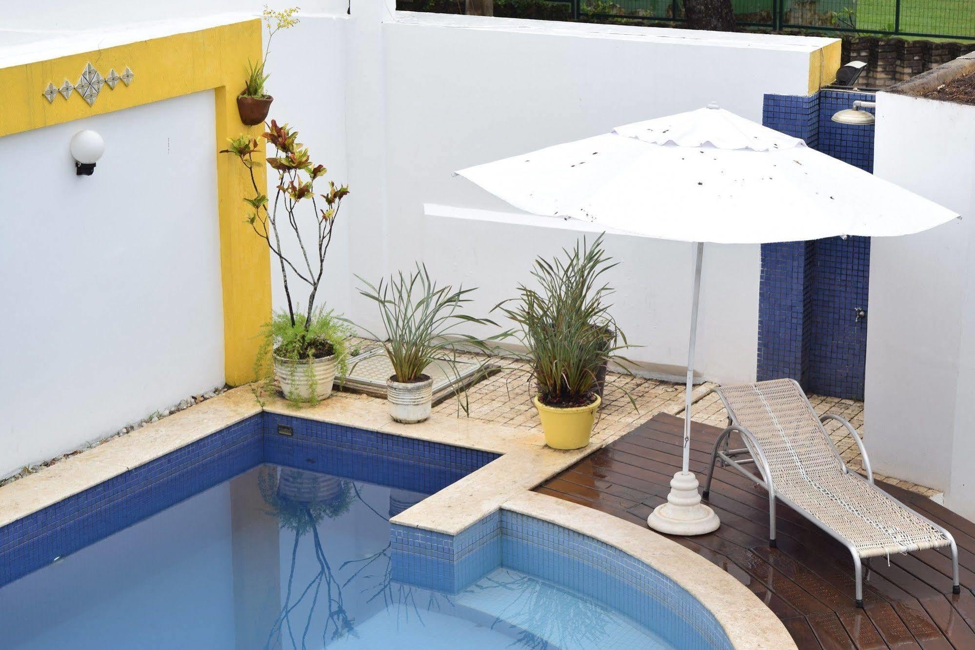 Hotel Pousada Encanto De Itapoan Salvador Bagian luar foto