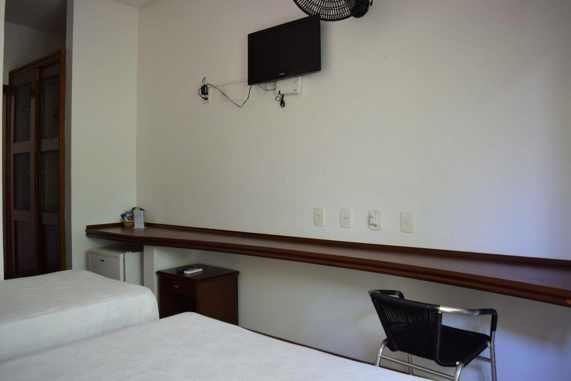 Hotel Pousada Encanto De Itapoan Salvador Bagian luar foto